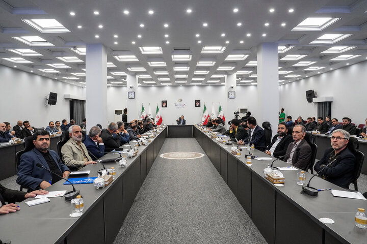 نشست تخصصی مدیران سازمان اموال و املاکِ ستاد اجرایی فرمان امام