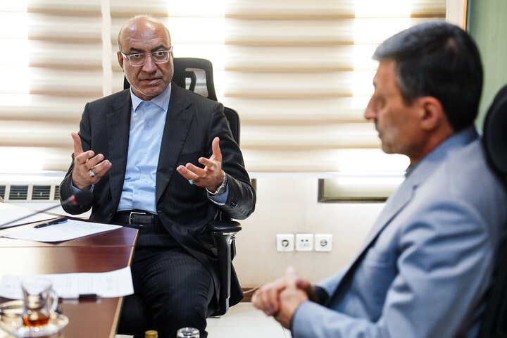 دیدار منوچهر حبیبی استاندار کرمانشاه با سید پرویز فتاح رئیس ستاد اجرایی فرمان امام