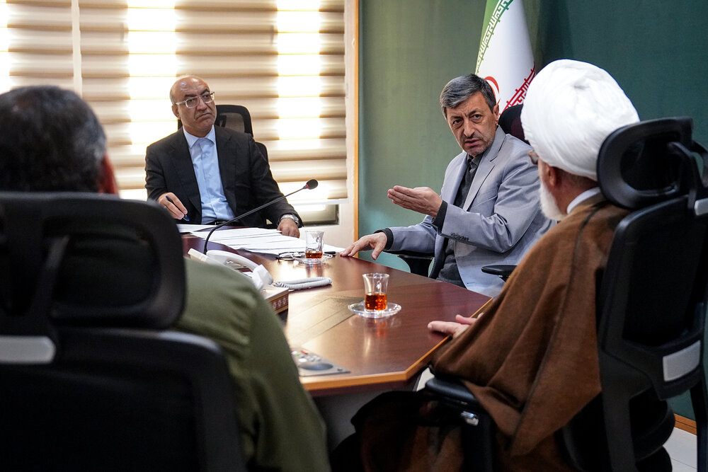 دیدار استانداران سمنان و کرمانشاه 
با رئیس ستاد اجرایی فرمان امام