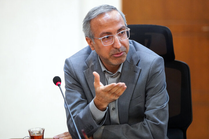 جلسه بررسی عملکرد اداره کل بازرسی و رسیدگی به شکایات ستاد اجرایی فرمان امام