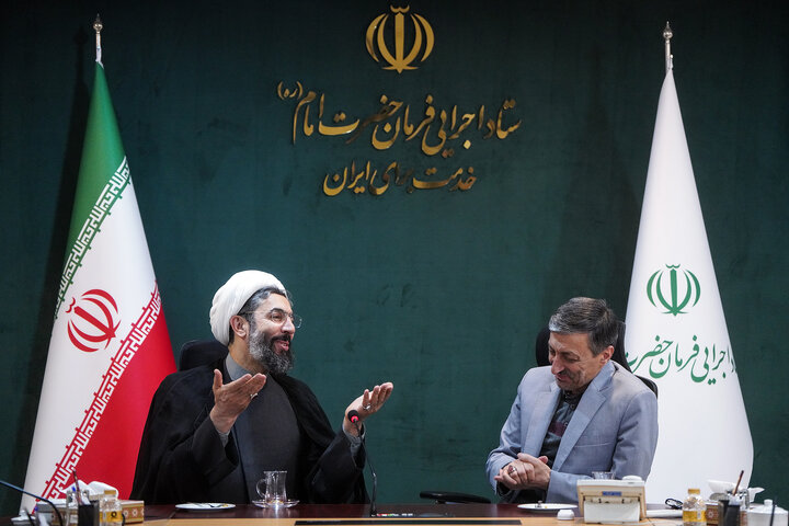 دیدار نماینده مقام معظم رهبری در دانشگاه‌ها  با رئیس ستاد اجرایی فرمان امام