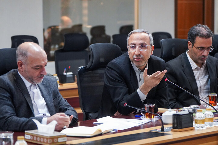 جلسه بررسی عملکرد شرکت انرژی گستر نصیر