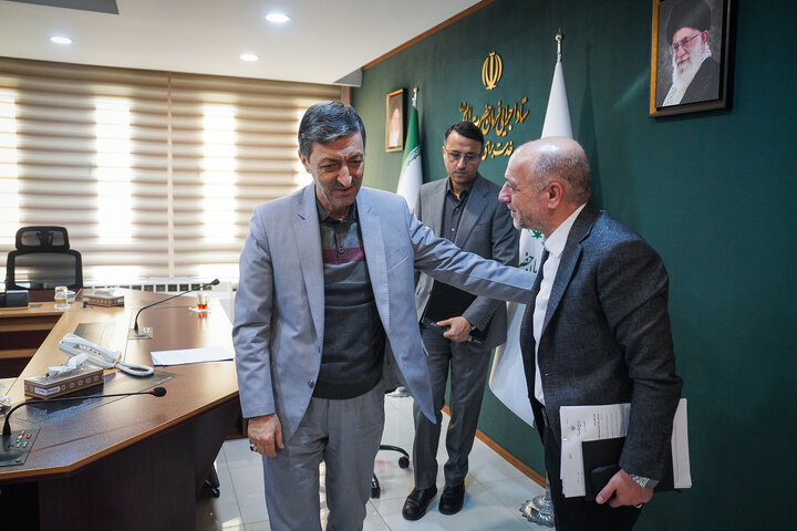 جلسه بررسی عملکرد شرکت انرژی گستر نصیر