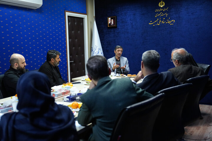 دیدار رئیس ستاد اجرایی فرمان امام با دبیر ستاد ملی جمعیت