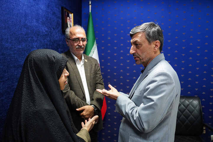 دیدار رئیس ستاد اجرایی فرمان امام با دبیر ستاد ملی جمعیت