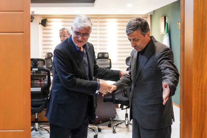 دیدار رئیس بنیاد مسکن انقلاب اسلامی با رئیس ستاد اجرایی فرمان امام