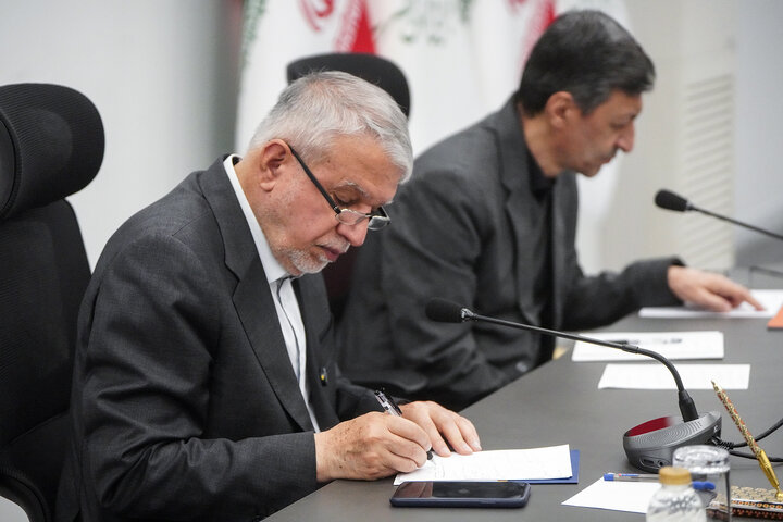 امضای تفاهم‌نامه همکاری بین ستاد اجرایی فرمان امام و وزارت میراث‌فرهنگی، گردشگری و صنایع دستی