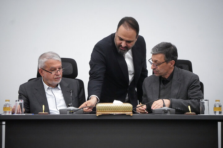 امضای تفاهم‌نامه همکاری بین ستاد اجرایی فرمان امام و وزارت میراث‌فرهنگی، گردشگری و صنایع دستی