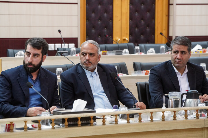 دیدار رئیس ستاد اجرایی فرمان امام با استاندار تهران