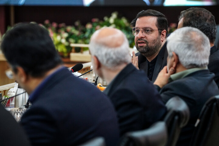 دیدار رئیس ستاد اجرایی فرمان امام با استاندار تهران