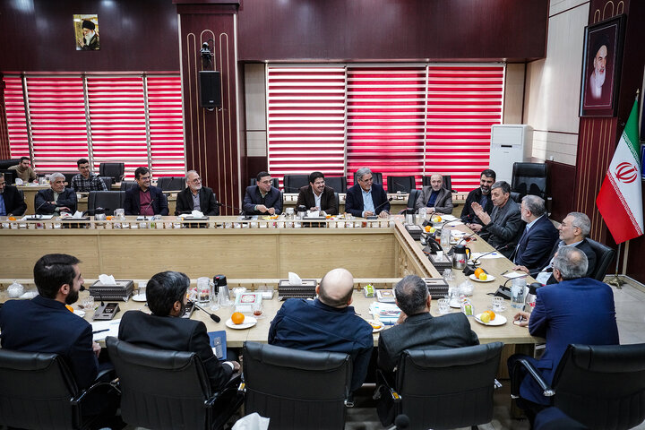 دیدار رئیس ستاد اجرایی فرمان امام با استاندار تهران