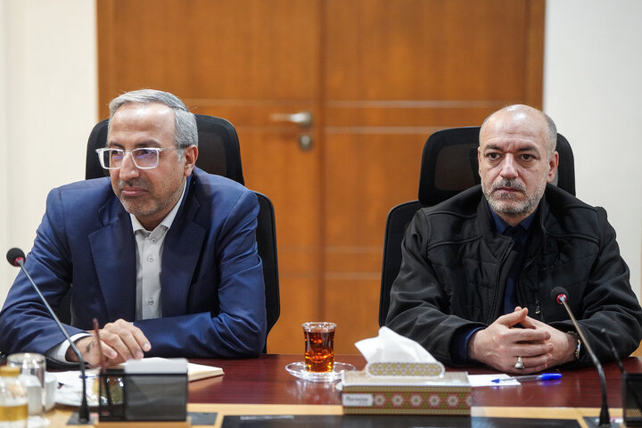 جلسه بررسی عملکرد معاونت حقوقی ستاد اجرایی فرمان امام