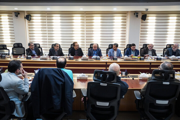 جلسه بررسی عملکرد معاونت حقوقی ستاد اجرایی فرمان امام