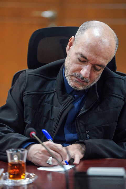 جلسه بررسی عملکرد معاونت حقوقی ستاد اجرایی فرمان امام