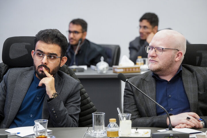 دیدار جمعی از نخبگان علمی و دانشگاهی با رئیس ستاد اجرایی فرمان امام