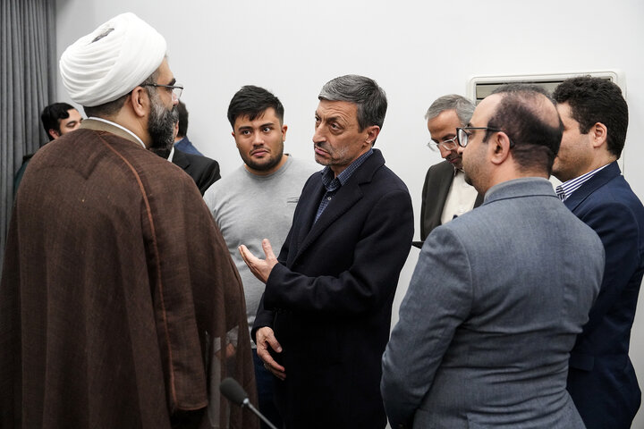 دیدار جمعی از نخبگان علمی و دانشگاهی با رئیس ستاد اجرایی فرمان امام
