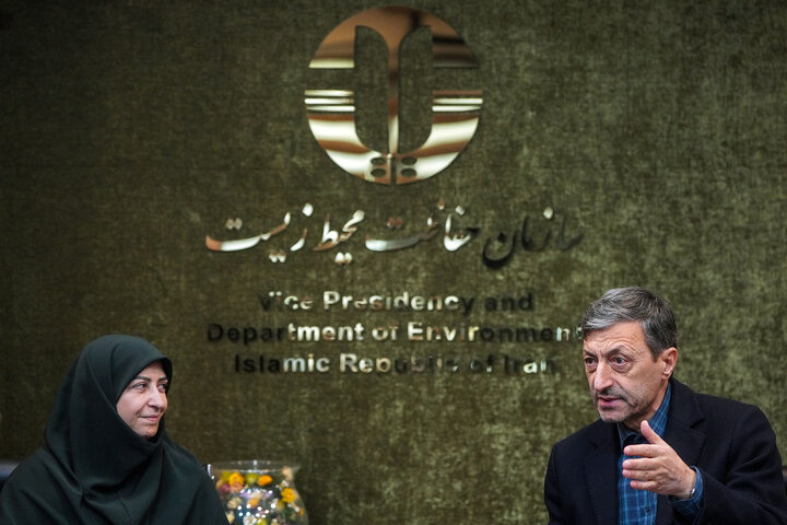 امضای تفاهم‌نامه همکاری میان ستاد اجرایی فرمان امام و سازمان حفاظت محیط زیست