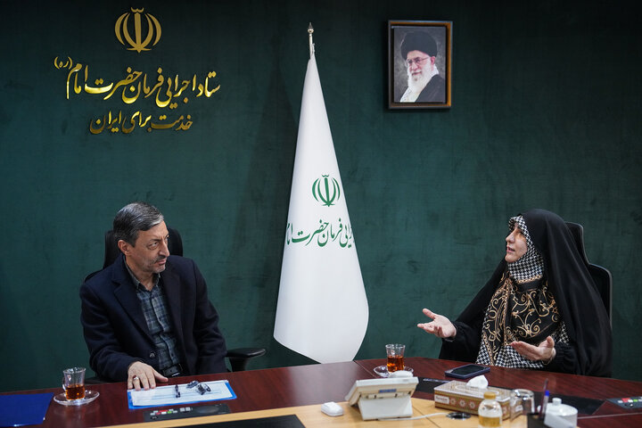 دیدار زینب قیصری نماینده مردم تهران، ری، شمیرانات، اسلامشهر و پردیس در مجلس شورای اسلامی با رئیس ستاد اجرایی فرمان امام