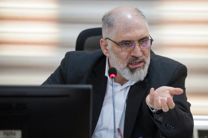 بررسی عملکرد ۹ ماهه گروه سلامت و دارویی برکت با حضور رئیس ستاد اجرایی فرمان امام