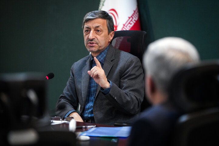 بررسی عملکرد ۹ ماهه گروه سلامت و دارویی برکت با حضور رئیس ستاد اجرایی فرمان امام