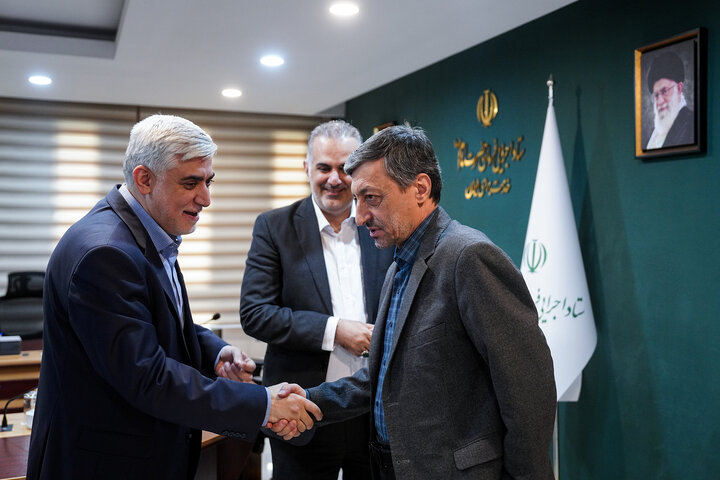 بررسی عملکرد ۹ ماهه گروه سلامت و دارویی برکت با حضور رئیس ستاد اجرایی فرمان امام