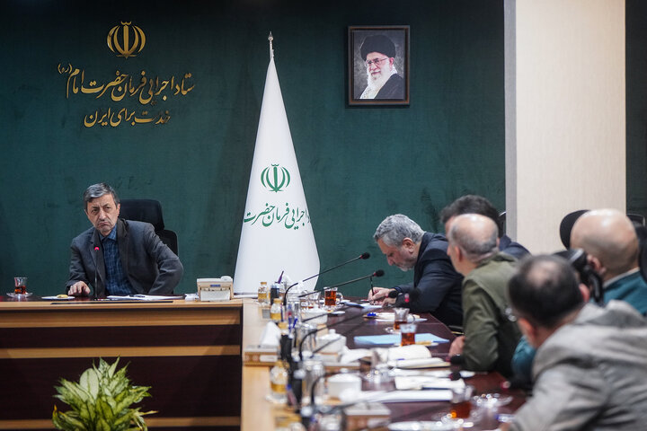 بررسی پروژه‌های جاری گروه توسعه انرژی تدبیر با حضور رئیس ستاد اجرایی فرمان امام