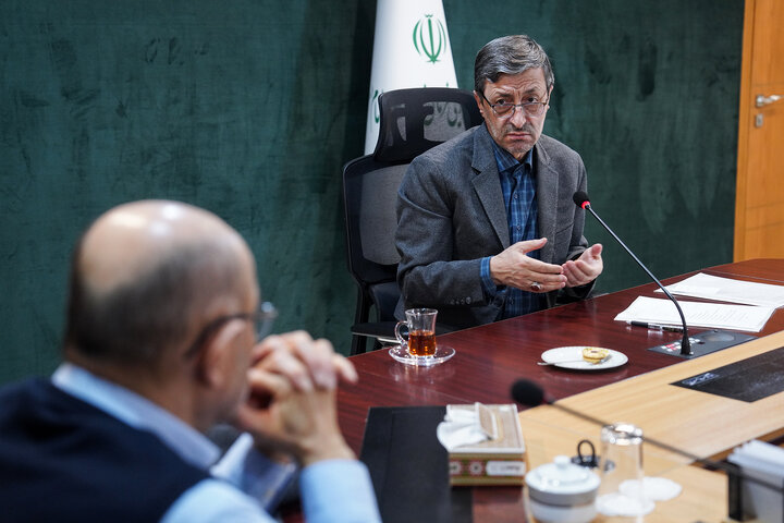 بررسی پروژه‌های جاری گروه توسعه انرژی تدبیر با حضور رئیس ستاد اجرایی فرمان امام