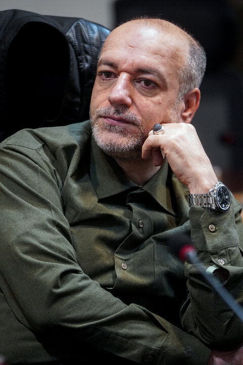 بررسی پروژه‌های جاری گروه توسعه انرژی تدبیر با حضور رئیس ستاد اجرایی فرمان امام