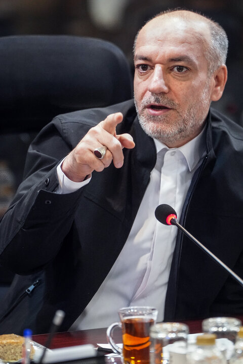 بررسی عملکرد فولاد جهان‌آرا در جلسه هیأت امنای ستاد اجرایی فرمان امام
