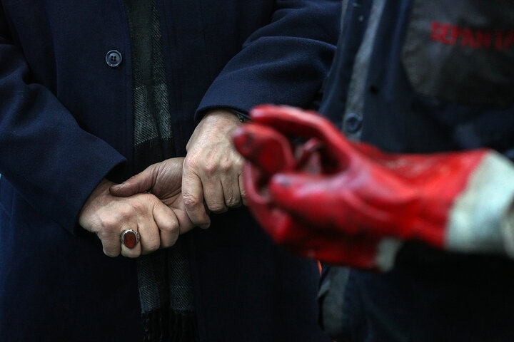 بازدید فتاح از سپنتای مرند/ تولد دوباره کارخانه‌ای که با موشک‌‌های رژیم صهیونی تخریب شد