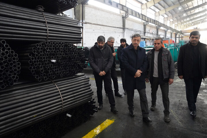 بازدید فتاح از سپنتای مرند/ تولد دوباره کارخانه‌ای که با موشک‌‌های رژیم صهیونی تخریب شد