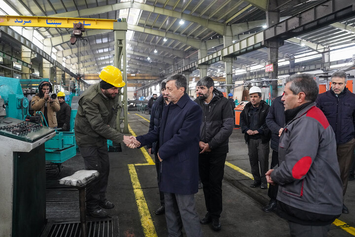بازدید فتاح از سپنتای مرند/ تولد دوباره کارخانه‌ای که با موشک‌‌های رژیم صهیونی تخریب شد