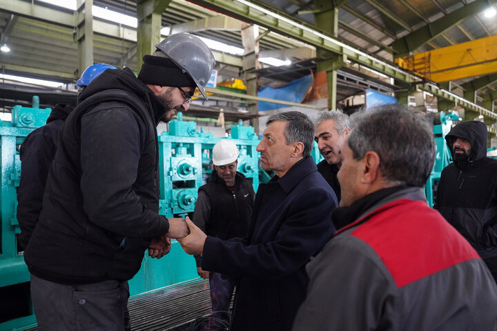 بازدید فتاح از سپنتای مرند/ تولد دوباره کارخانه‌ای که با موشک‌‌های رژیم صهیونی تخریب شد