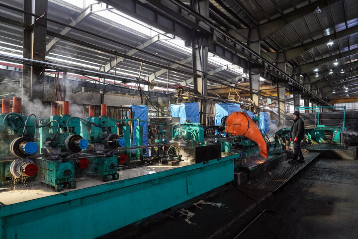 بازدید فتاح از سپنتای مرند/ تولد دوباره کارخانه‌ای که با موشک‌های رژیم صهیونی تخریب شد