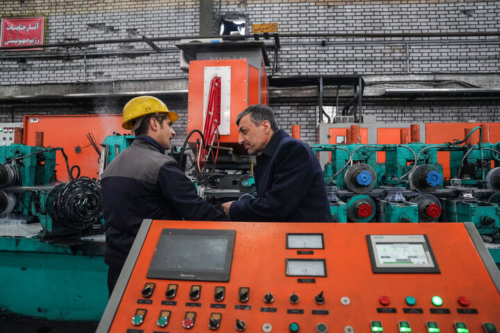 بازدید فتاح از سپنتای مرند/ تولد دوباره کارخانه‌ای که با موشک‌های رژیم صهیونی تخریب شد