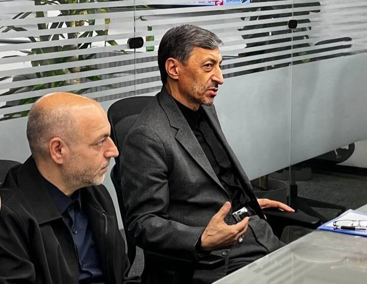 دیدار رئیس ستاد اجرایی فرمان امام با وزیر علوم