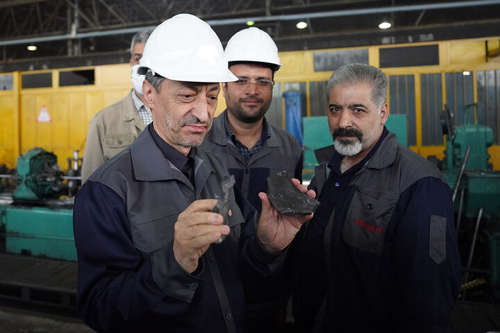 بازدید فتاح از کارخانه لوله و پروفیل سپنتای تهران