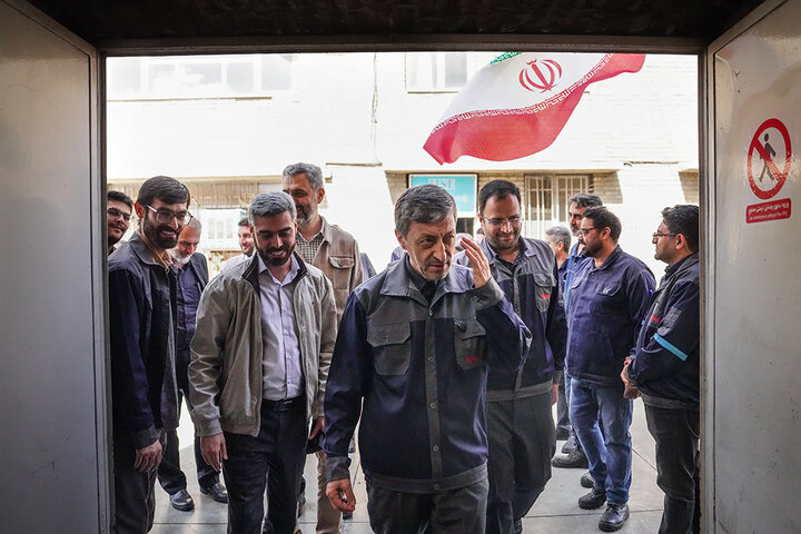 بازدید فتاح از کارخانه لوله و پروفیل سپنتای تهران