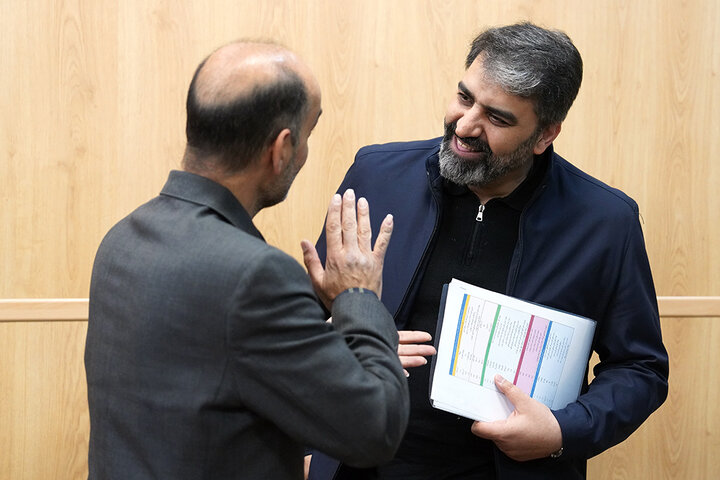 اولین نشست رئیس ستاد اجرایی فرمان امام با مدیران سازمان اموال و املاک در سال ۱۴۰۵