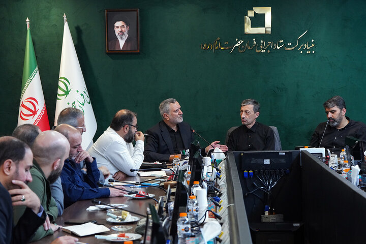 بررسی اقدامات قرارگاه جهادى بنیاد برکت در جنگ رمضان با حضور رئیس ستاد اجرایی فرمان امام