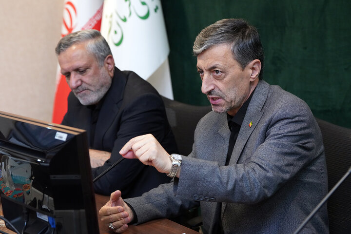 بررسی اقدامات قرارگاه جهادى بنیاد برکت در جنگ رمضان با حضور رئیس ستاد اجرایی فرمان امام