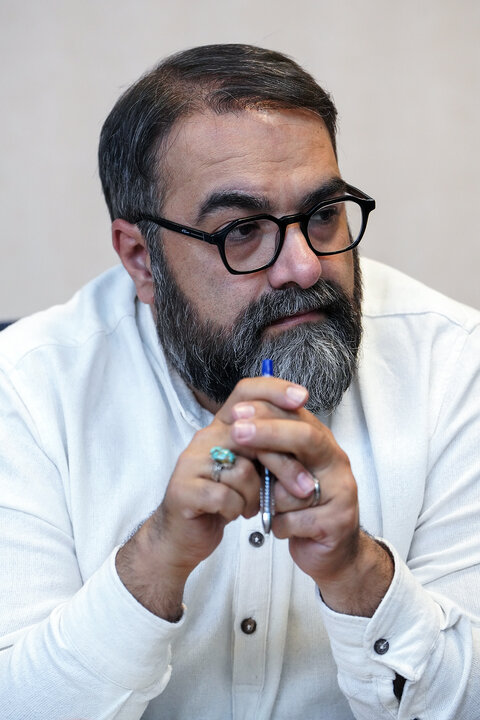 بررسی اقدامات قرارگاه جهادى بنیاد برکت در جنگ رمضان با حضور رئیس ستاد اجرایی فرمان امام