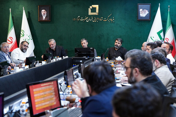 بررسی اقدامات قرارگاه جهادى بنیاد برکت در جنگ رمضان با حضور رئیس ستاد اجرایی فرمان امام