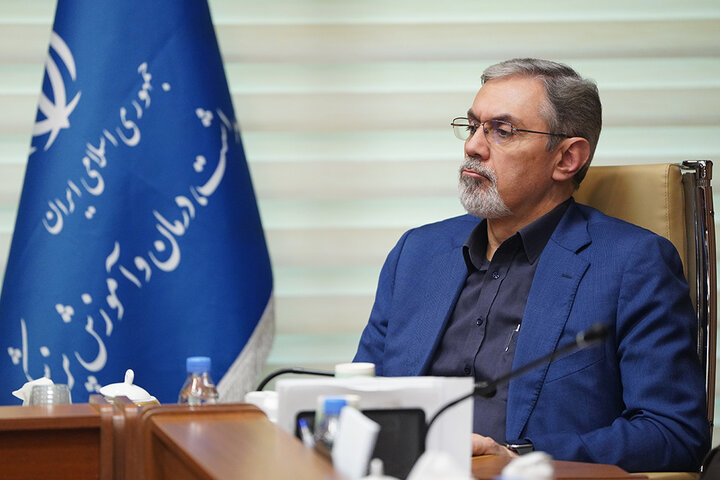 دیدار رئیس ستاد اجرایی فرمان امام با  وزیر بهداشت درمان و آموزش پزشکی