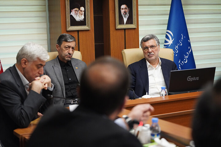 دیدار رئیس ستاد اجرایی فرمان امام با  وزیر بهداشت درمان و آموزش پزشکی