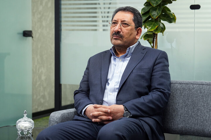 دیدار وزیر صمت با رئیس ستاد اجرایی فرمان امام