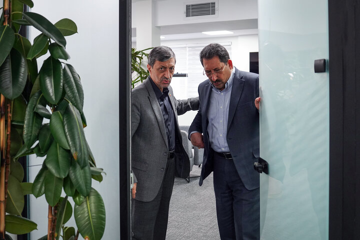 دیدار وزیر صمت با رئیس ستاد اجرایی فرمان امام