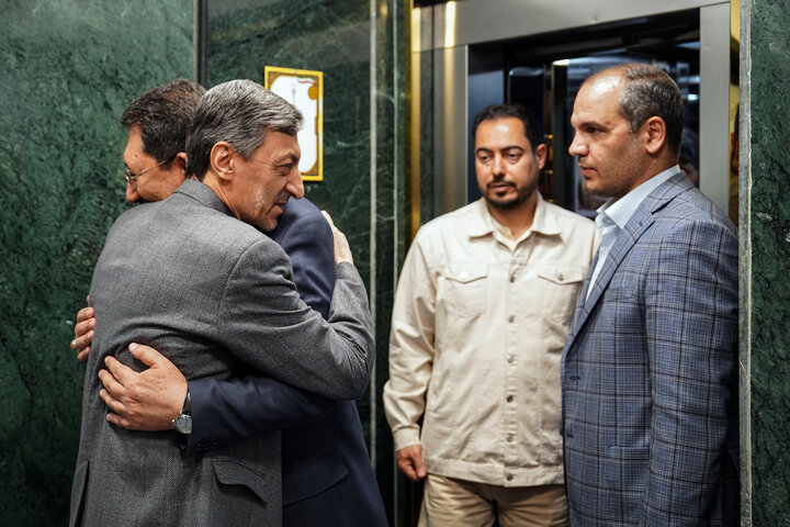 دیدار وزیر صمت با رئیس ستاد اجرایی فرمان امام