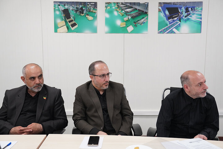 بازدید رئیس ستاد اجرایی فرمان امام از روند احداث کارخانه چادر مشکی قم