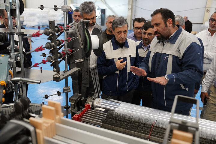 بازدید رئیس ستاد اجرایی فرمان امام از روند احداث کارخانه چادر مشکی قم